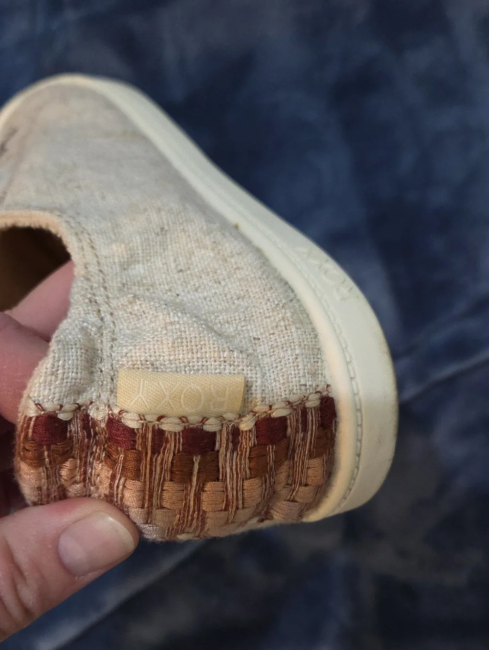 Roxy Low-Top Canvas Sneakers in Light Beige